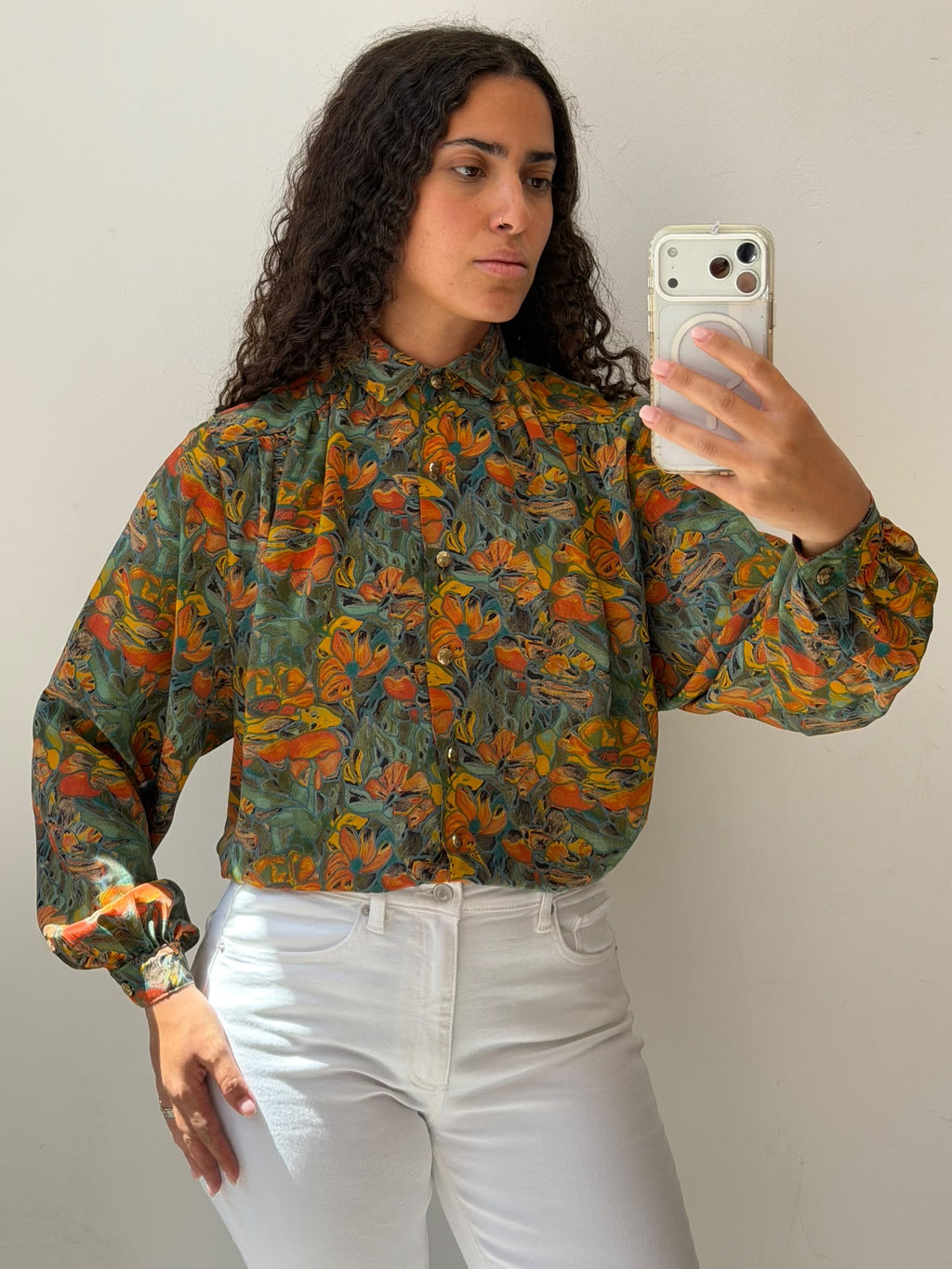 Retro button up shirt size XL