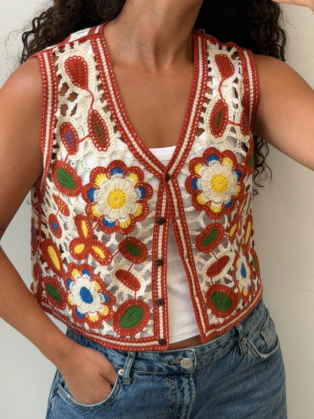 Floral crochet button up tank top size L