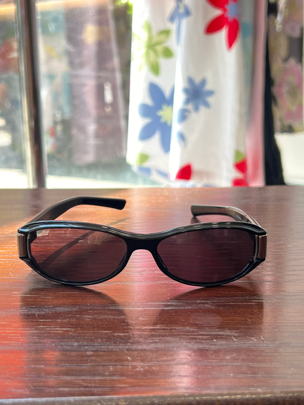 Gucci Sunglasses With GG Rinestones