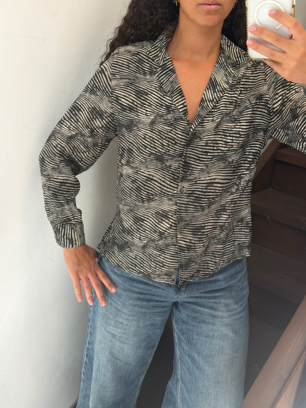 Abstract Zebra Print Button-Down Shirt Size M