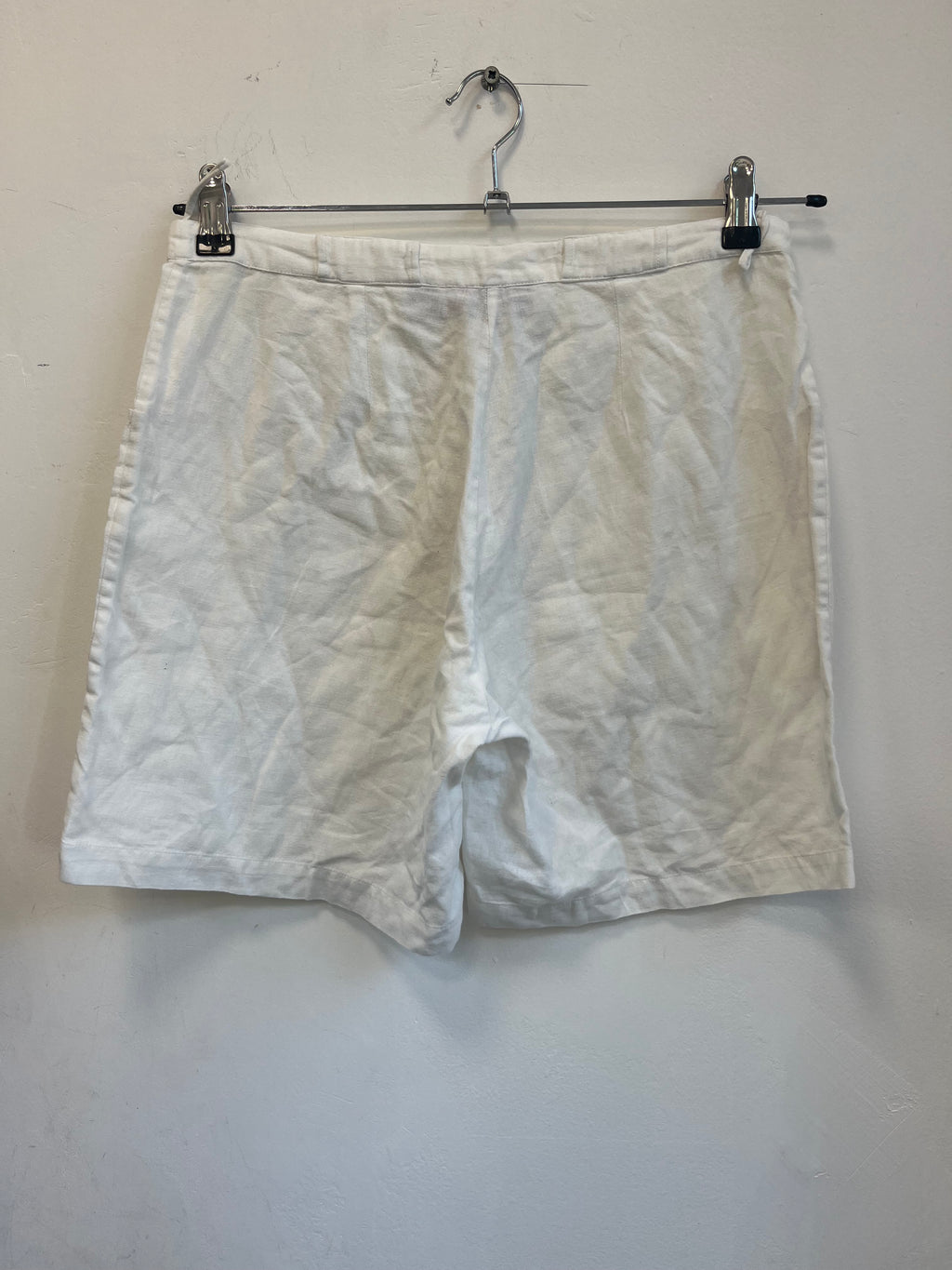 White Shorts S-M