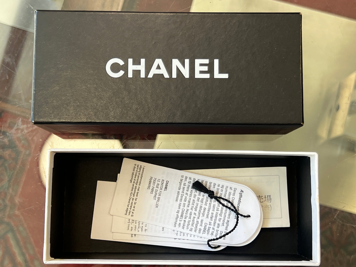 Chanel Sunglasses With Case