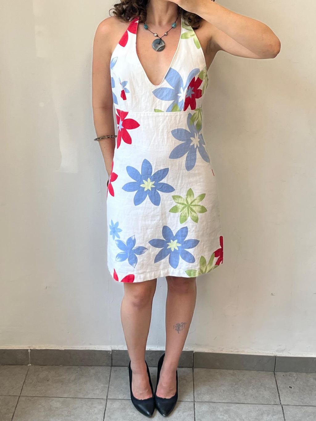White Collar Flowery Dress S-M