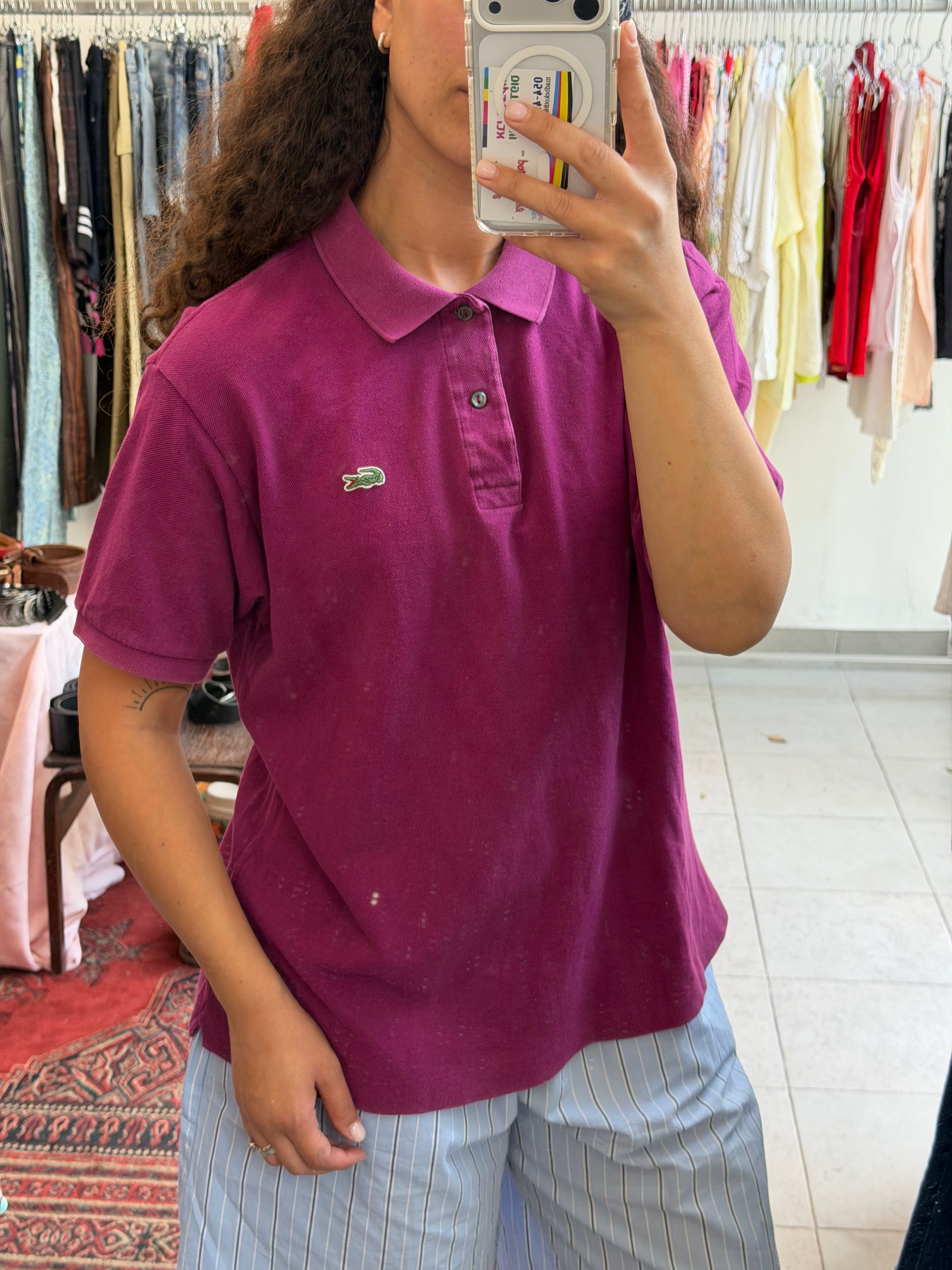 חולצת פולו קצרה של לקוסט בצבע חציל L-XL