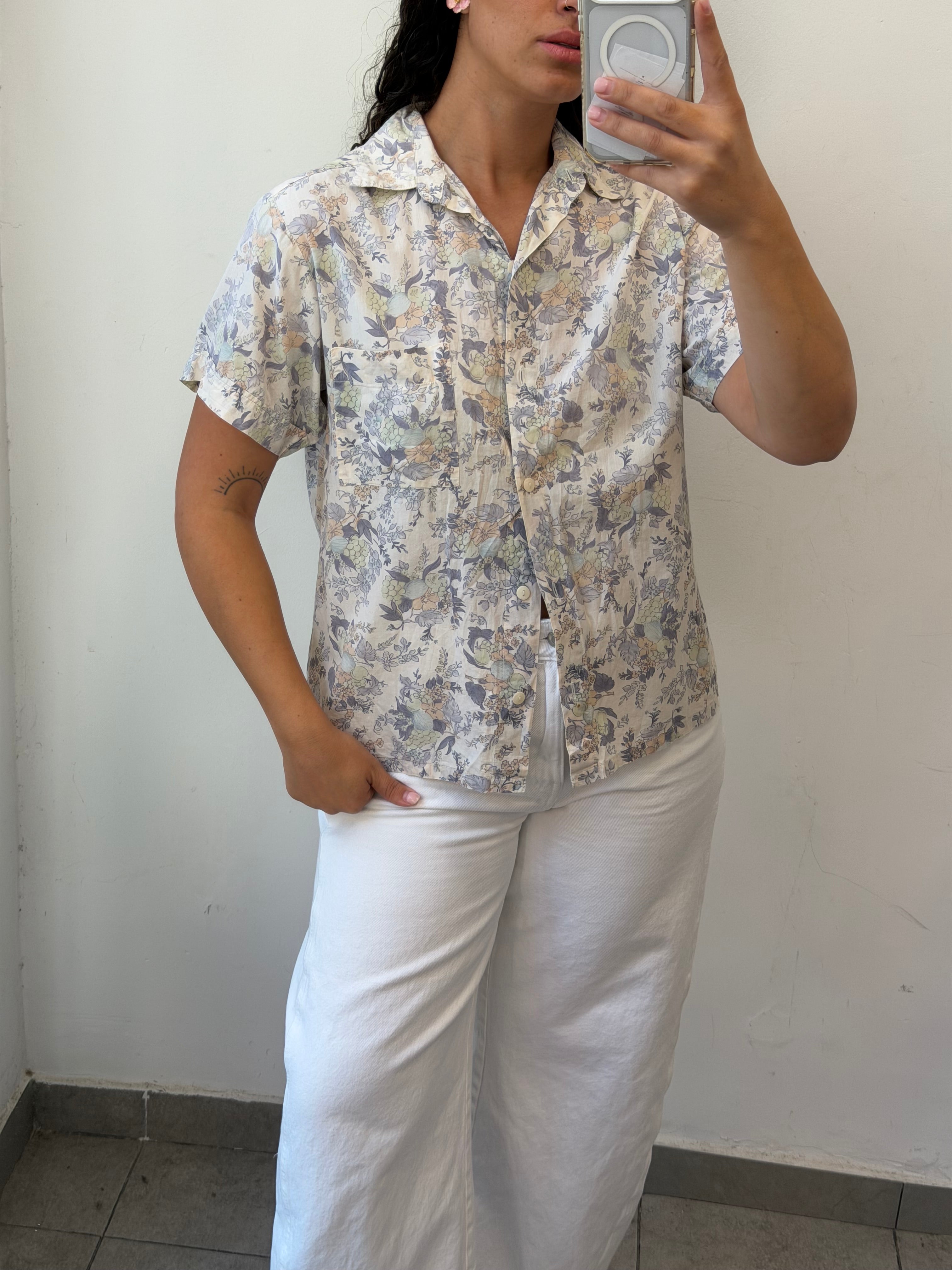 Flowery Botton-up Short Sleeve Shirt