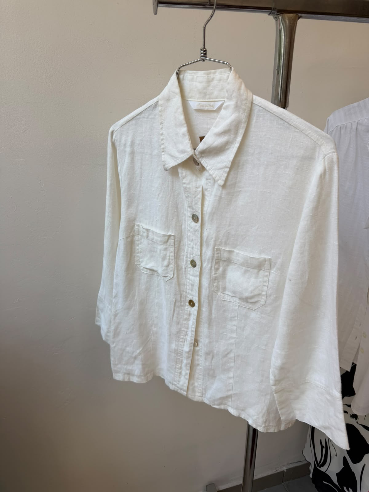 White Linen Botton-up long sleeve shirt S-M