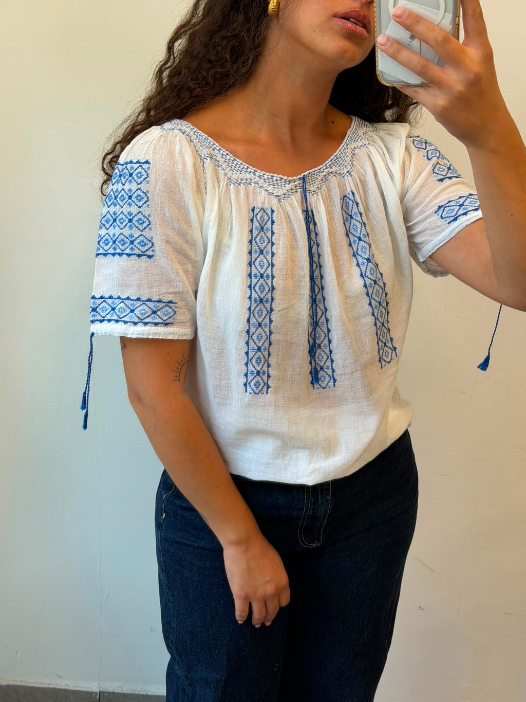 Boho Shirt in White With Blue Details M-L