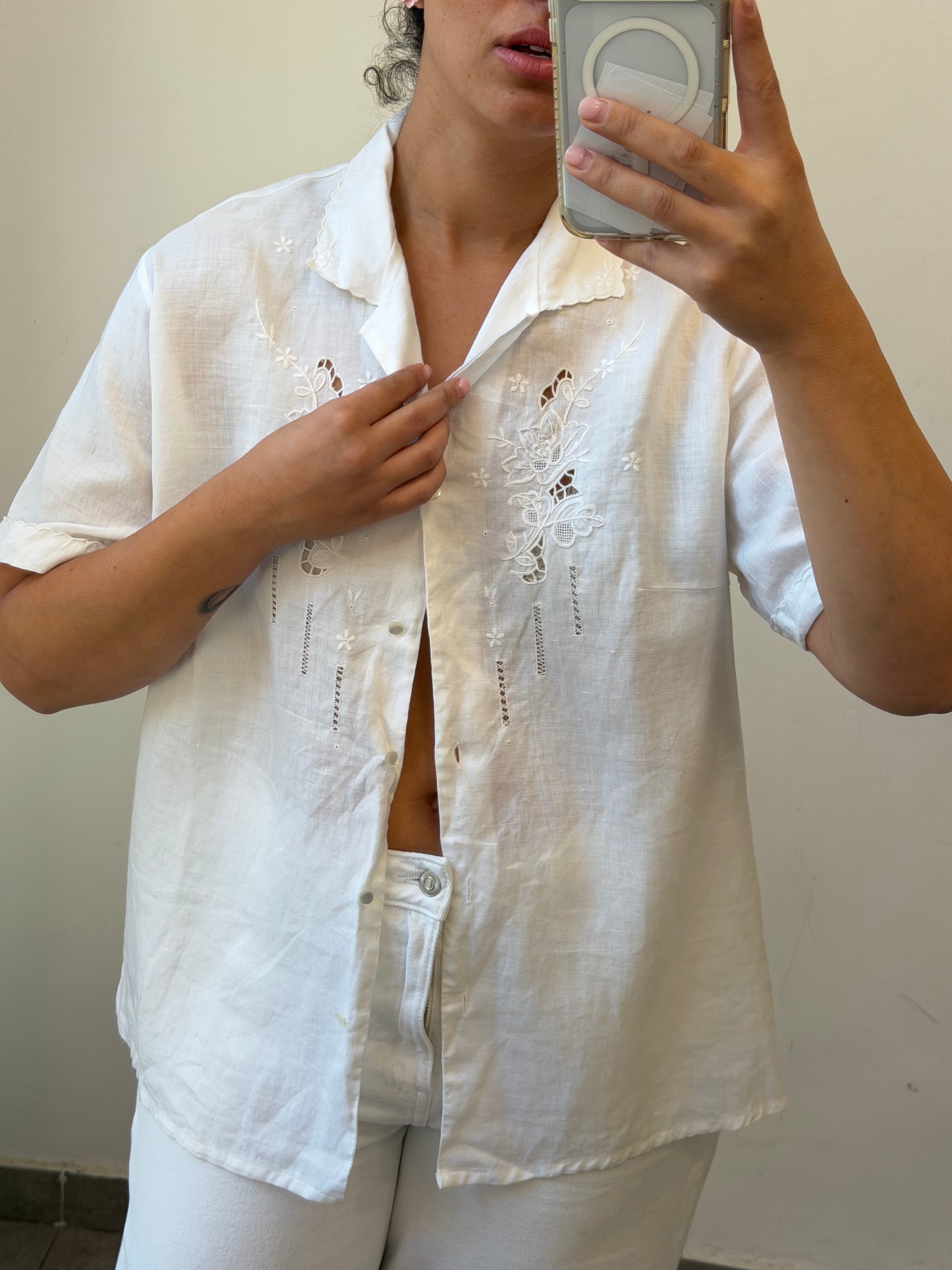 Linen Botton-up shirt in white L