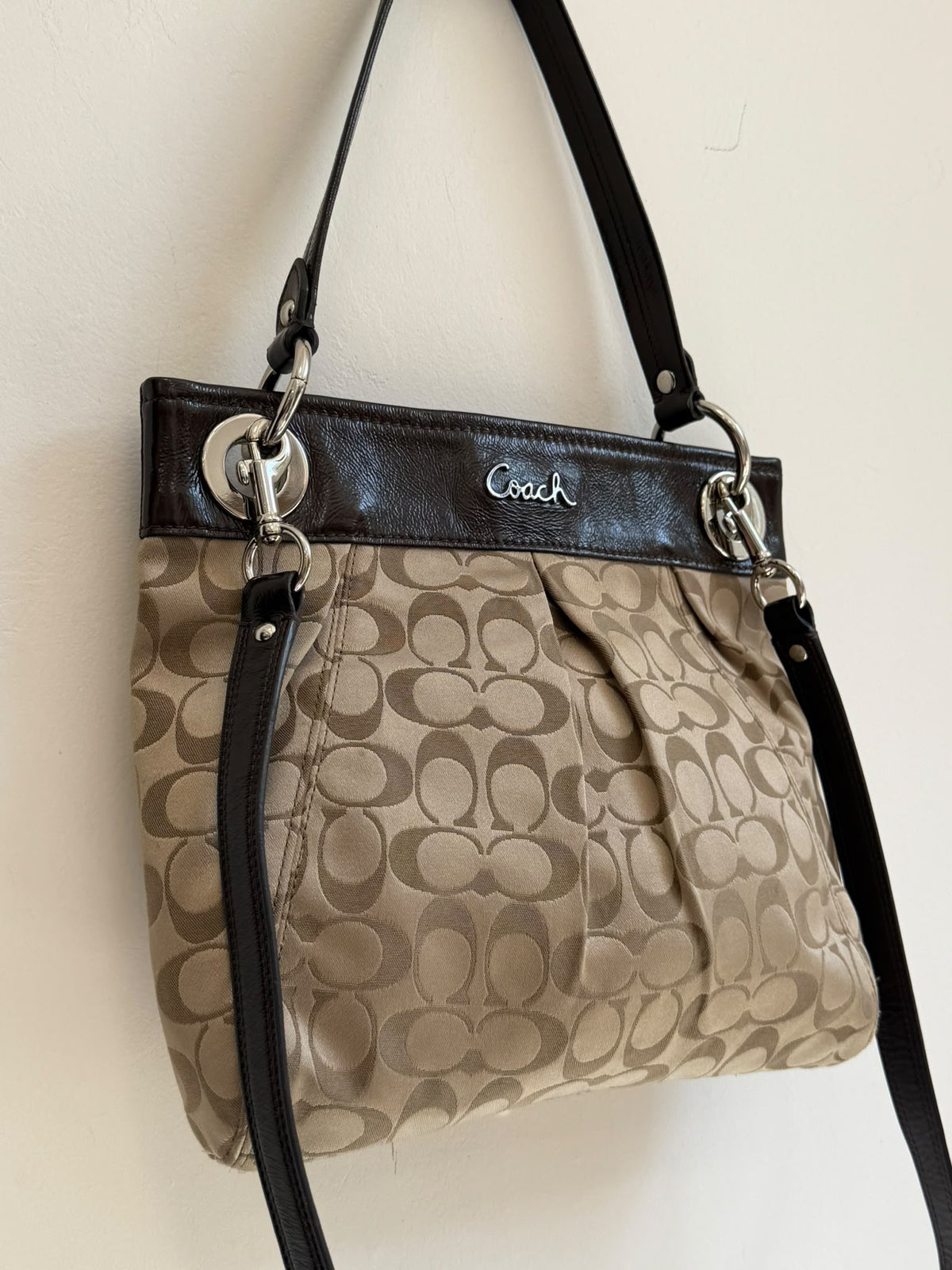 COACH Signature Taylor Pleated Tote Bag Beige & Silver Hardware
