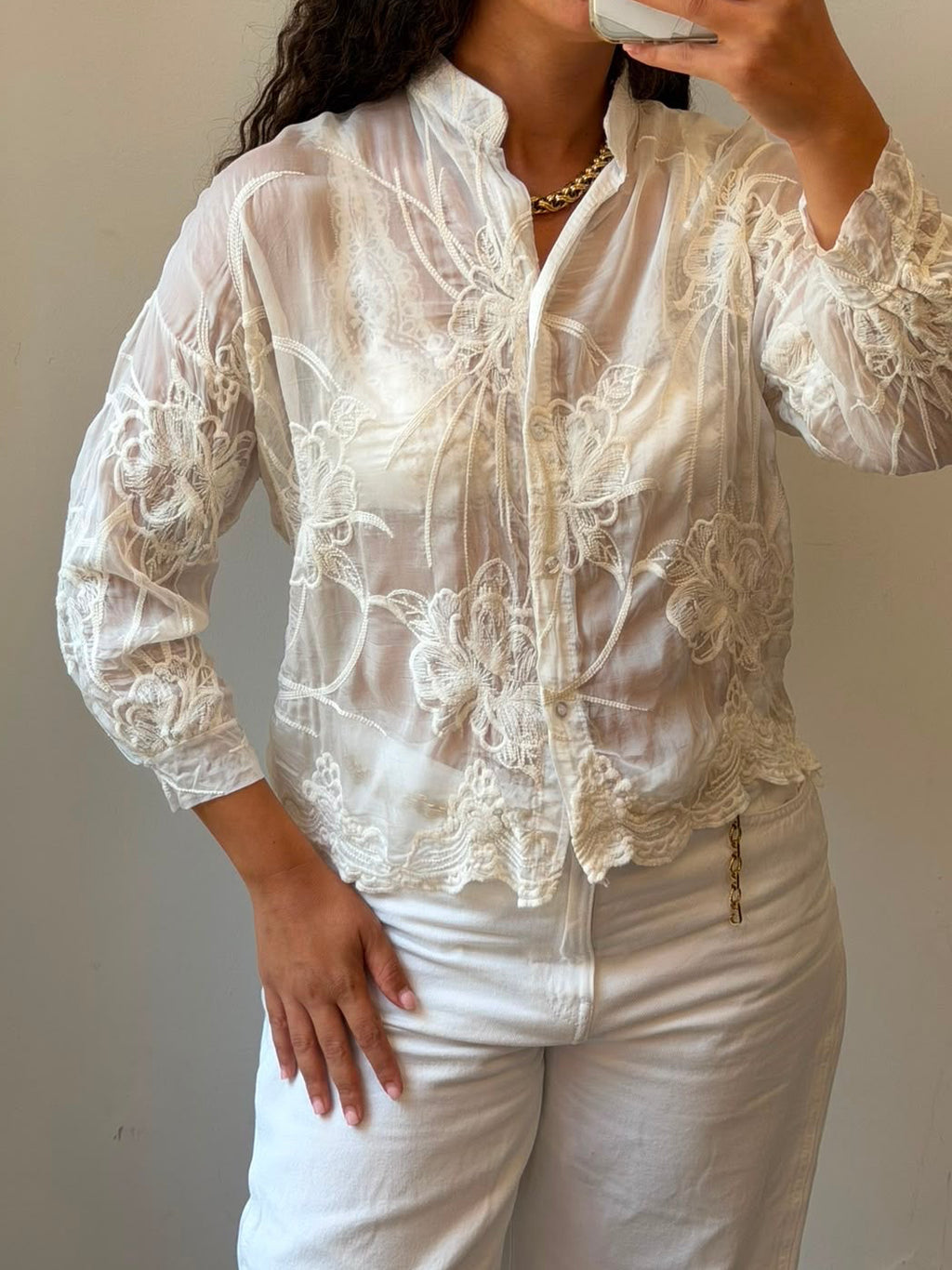 Botton-up see through long sleeve in white S-M