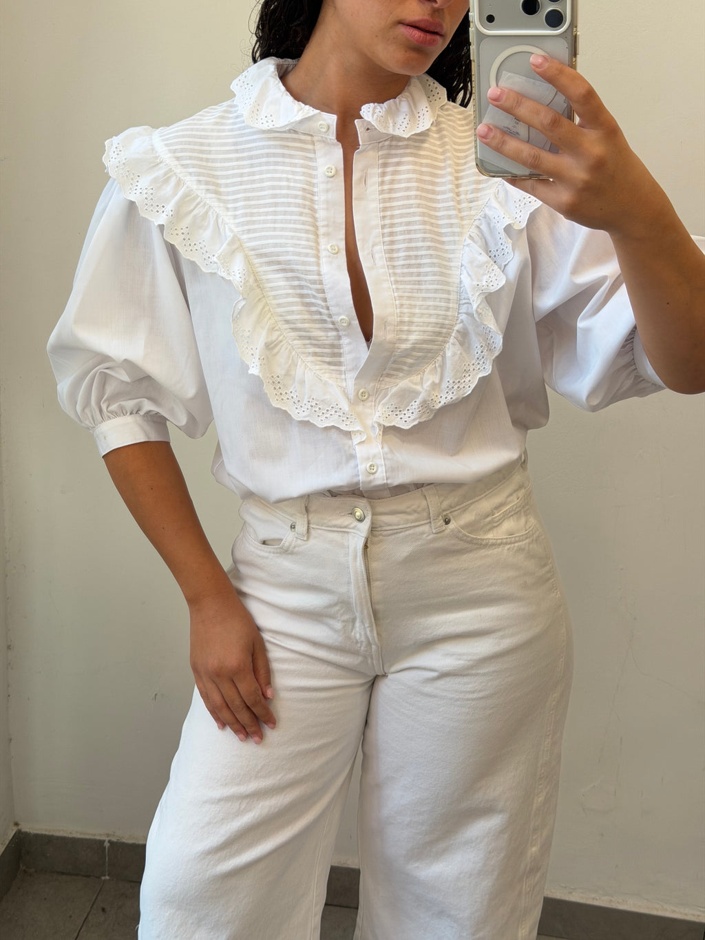 Romentic Botton-up shirt in white M