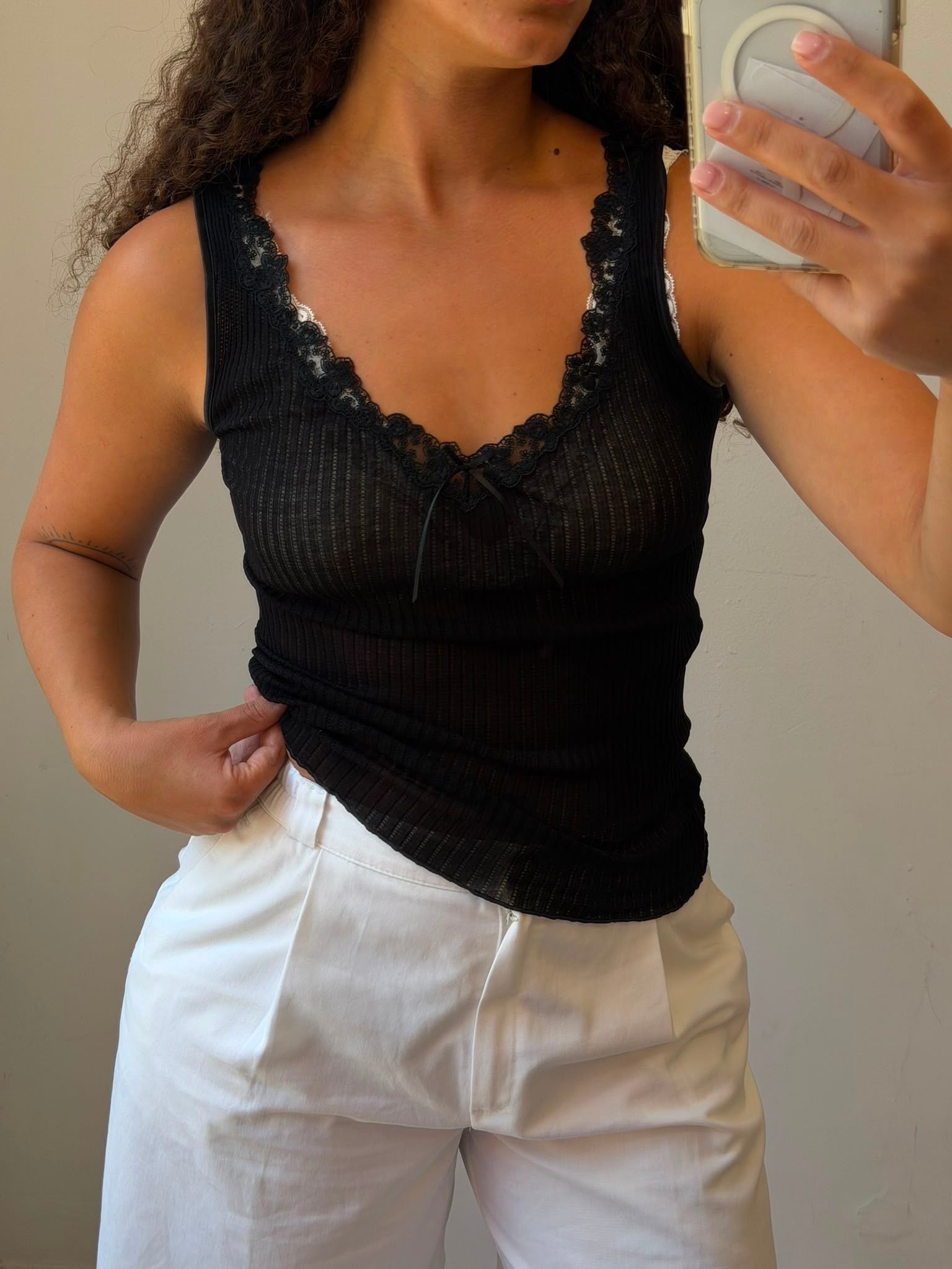 Black V Tank Top S-M