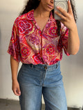 מכופתרת קצרה עם איורים L-XL