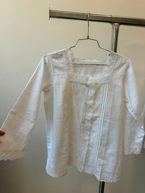 White Botton-up long sleeve shirt M-L