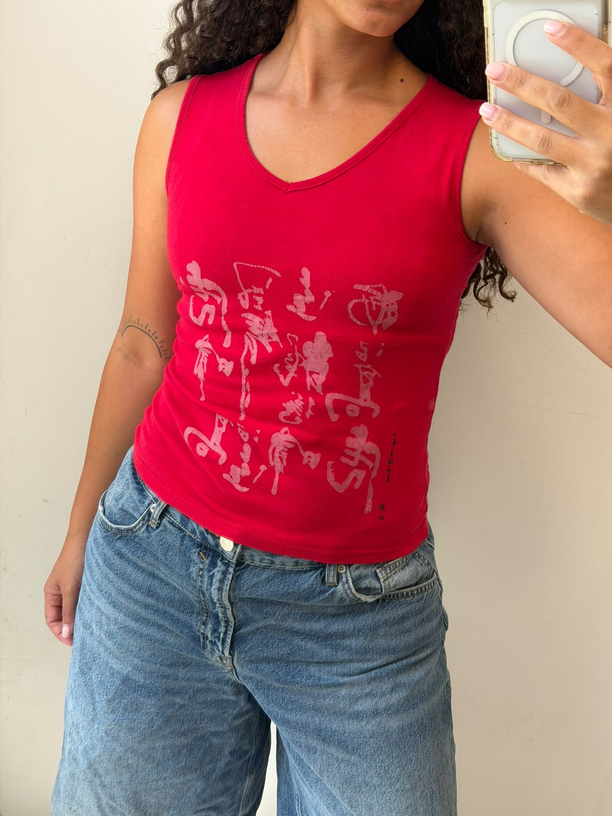 Red v-neck tank top size XS