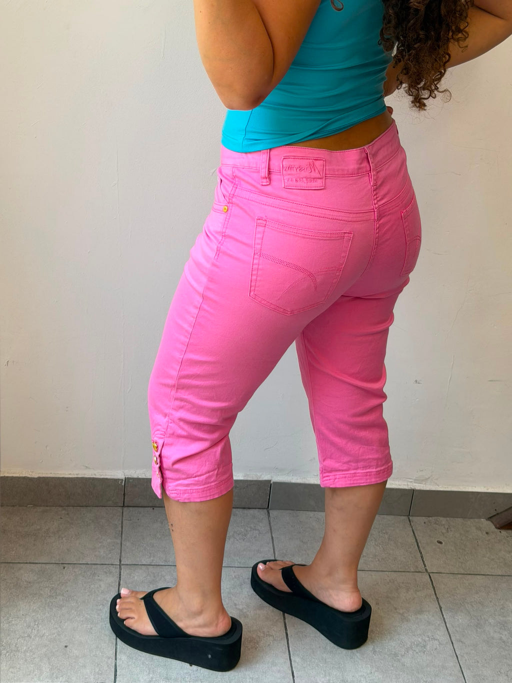 Pink Capri Pants 40-42