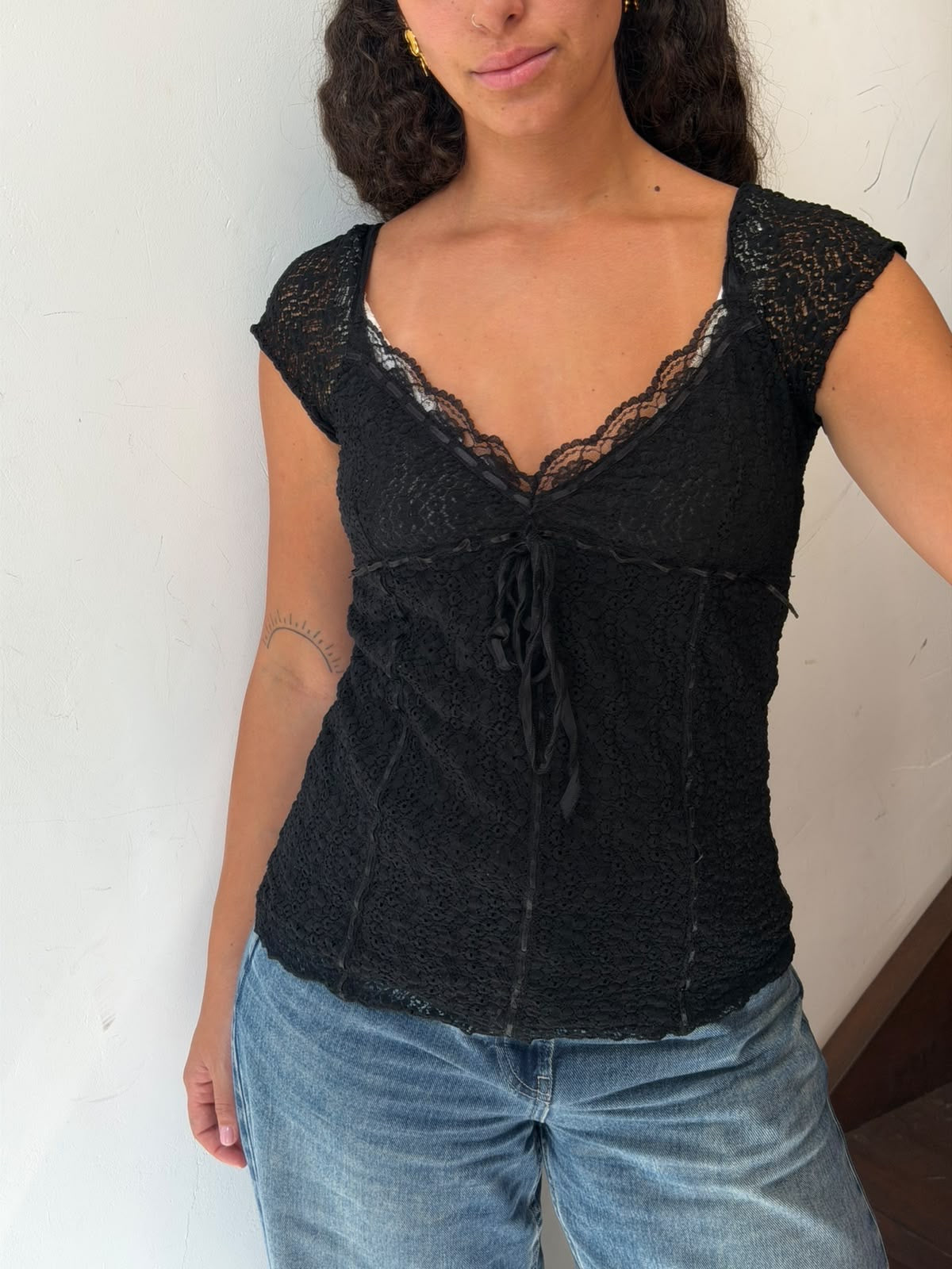 Black Lace Cap Sleeve Top Size S-M
