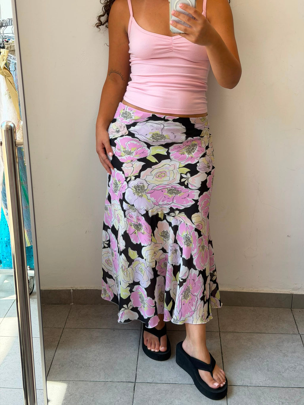 Flowery Mid-Length Skirt 40-42