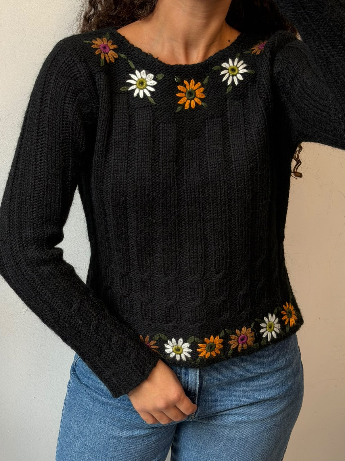 Black Knit Sweater Floral Embroidered Crewneck Size s