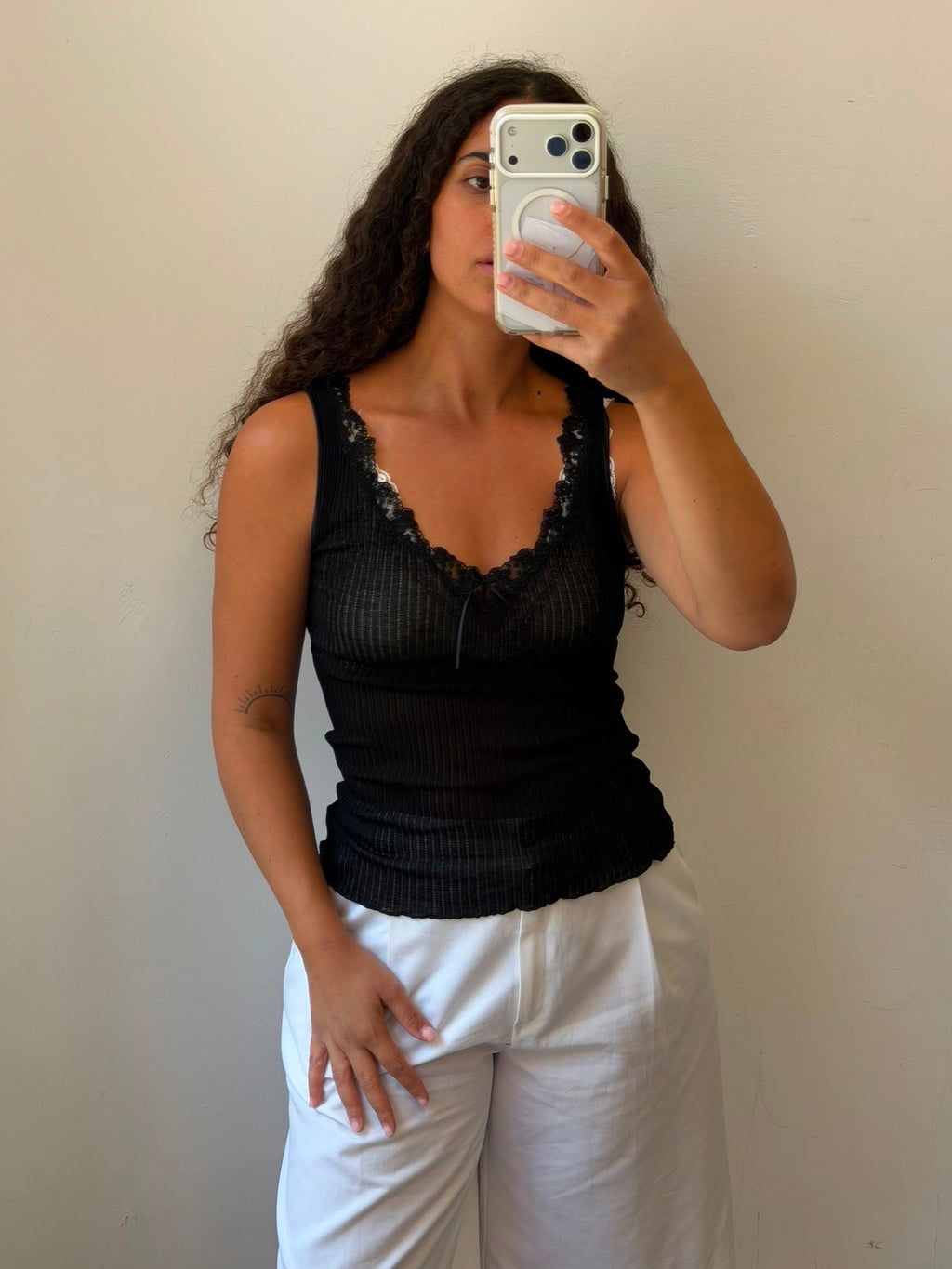 Black V Tank Top S-M