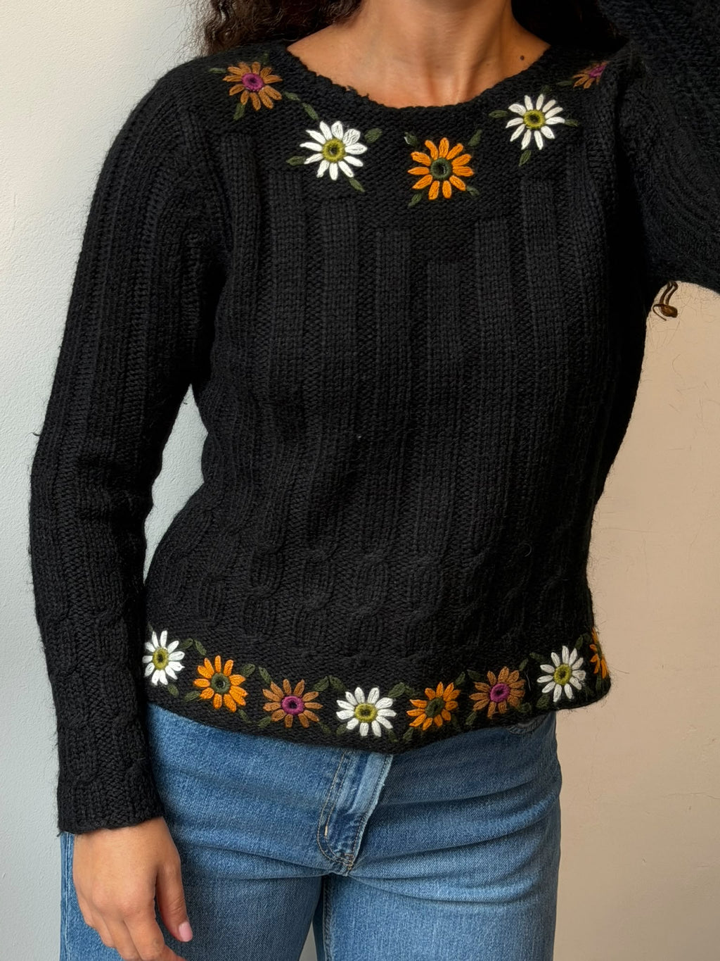 Black Knit Sweater Floral Embroidered Crewneck Size s