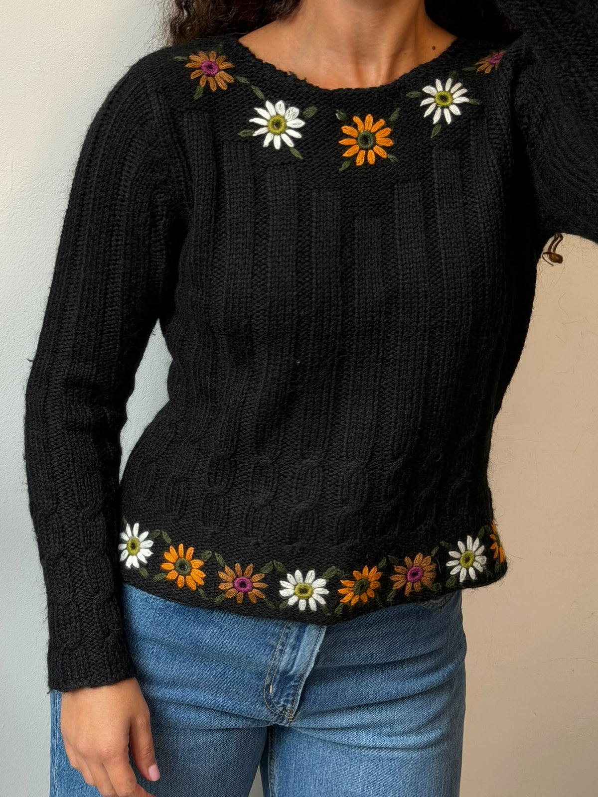 Black Knit Sweater Floral Embroidered Crewneck Size s