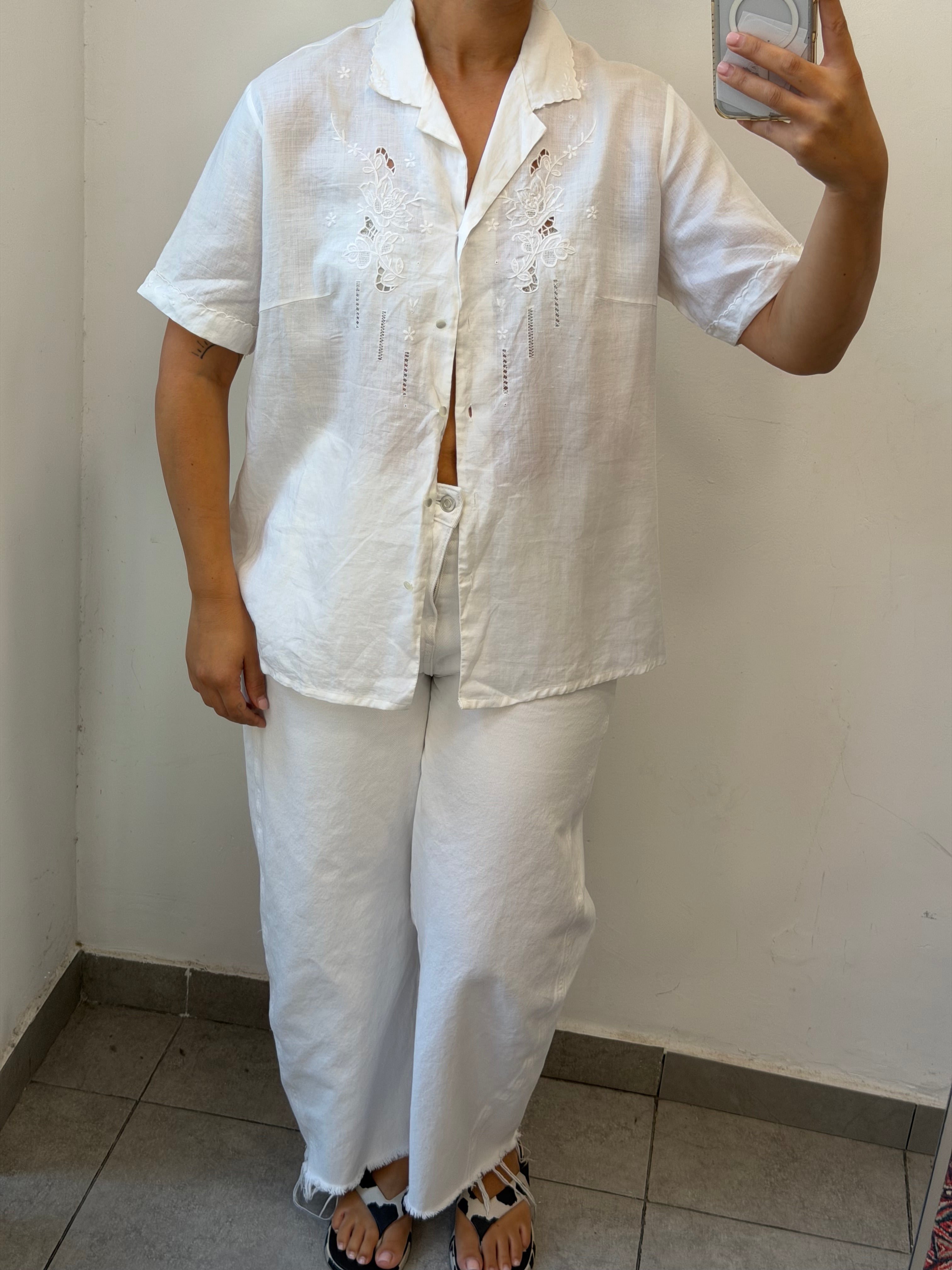 Linen Botton-up shirt in white L