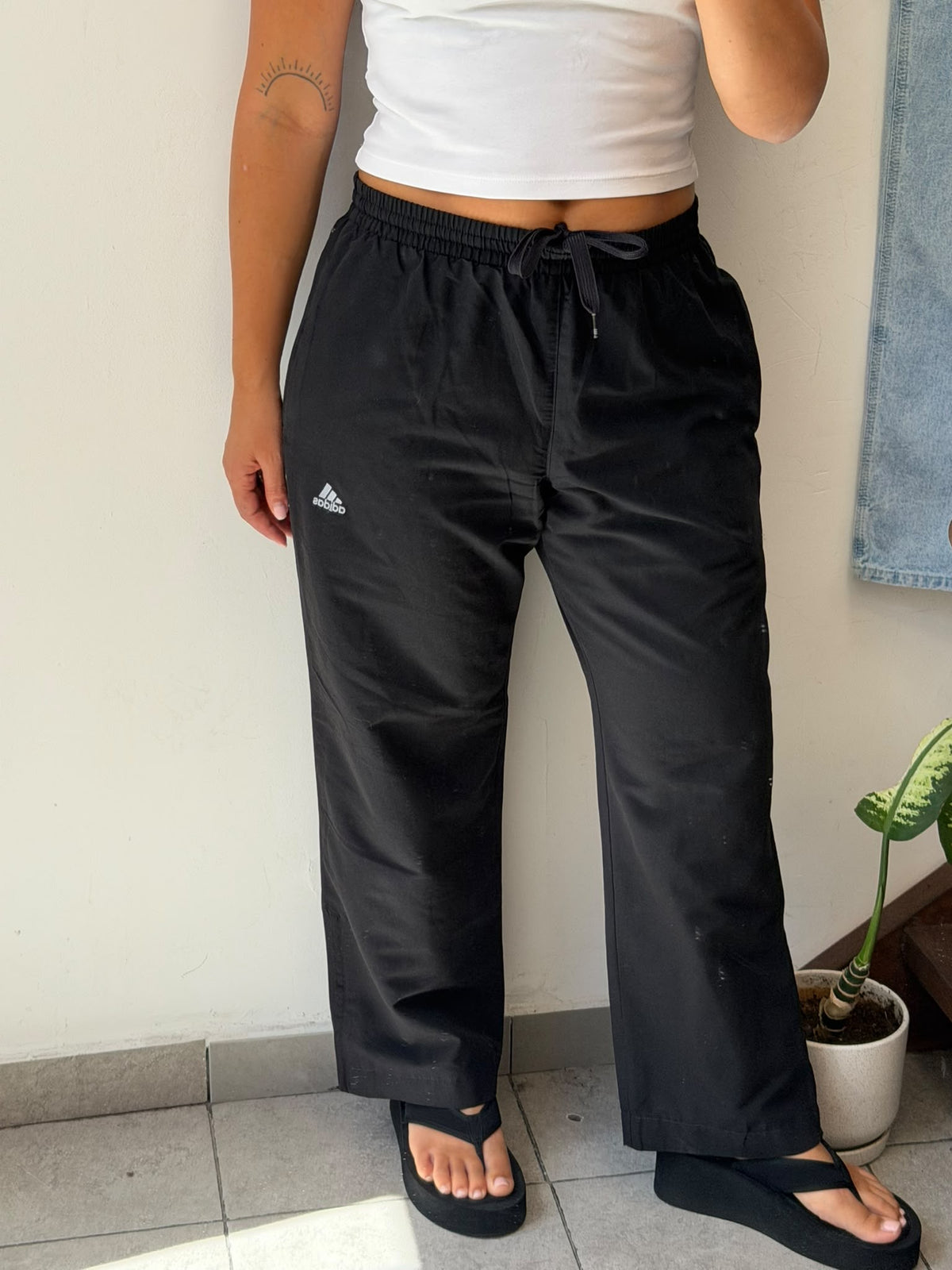 Adidas black pants size M