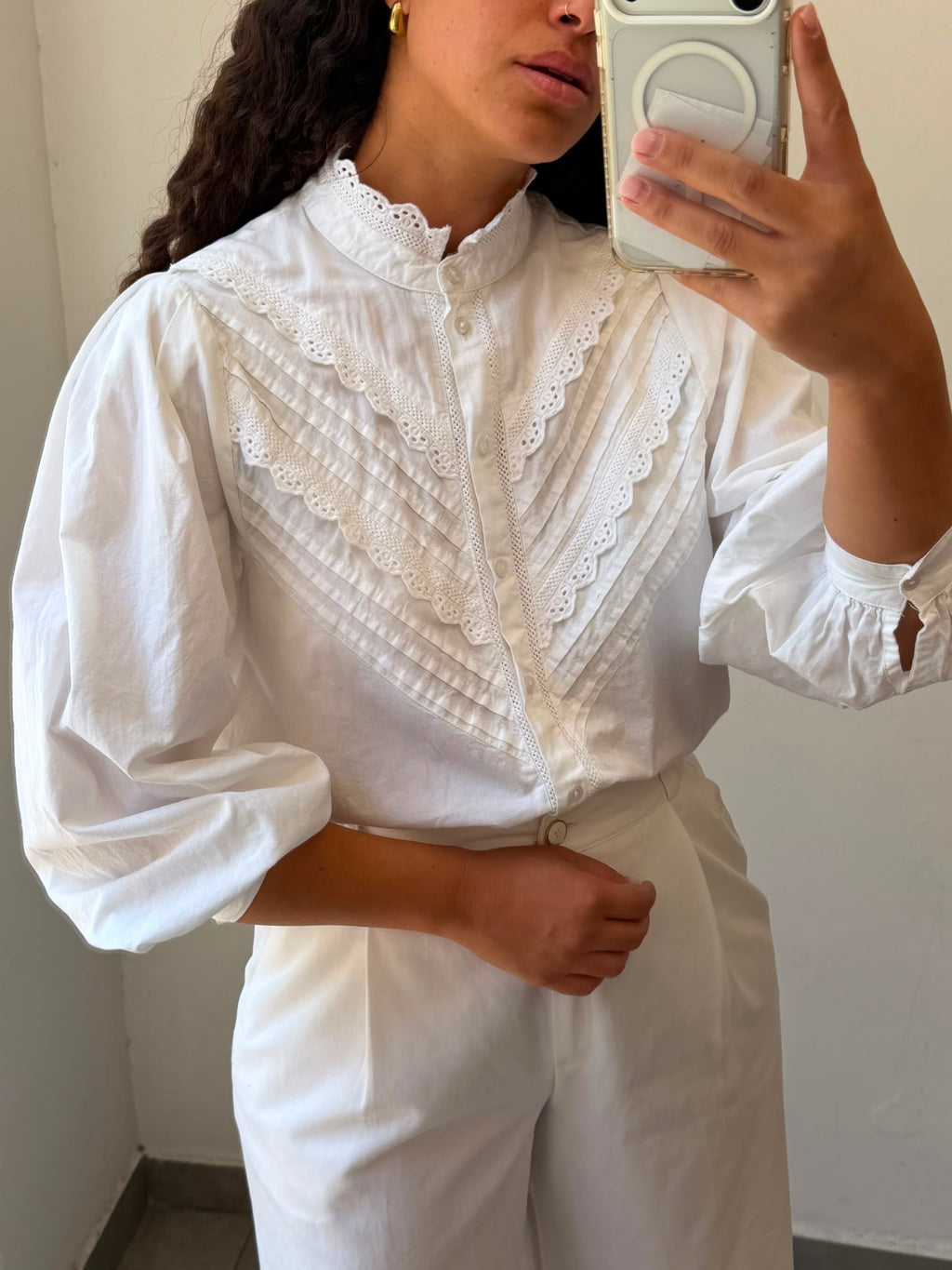 Cotton Botton-up long sleeve in white S-M